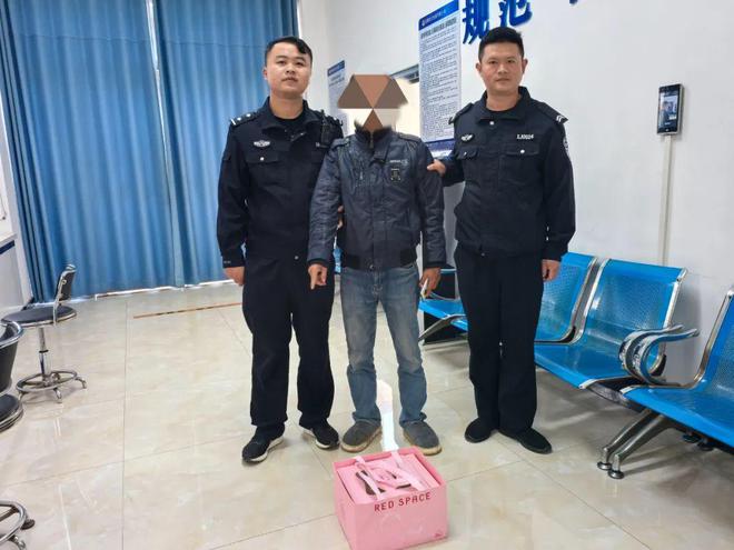 打击与服务齐发力 让平安触手可及龙8体育入口信阳平桥公安分局：(图2)