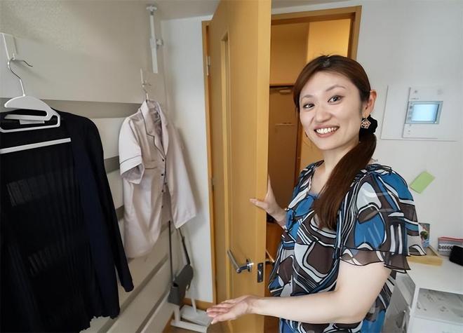 有四室两厅榨干每一寸空间晒晒第一次看到香港的房子16㎡竟(图10)
